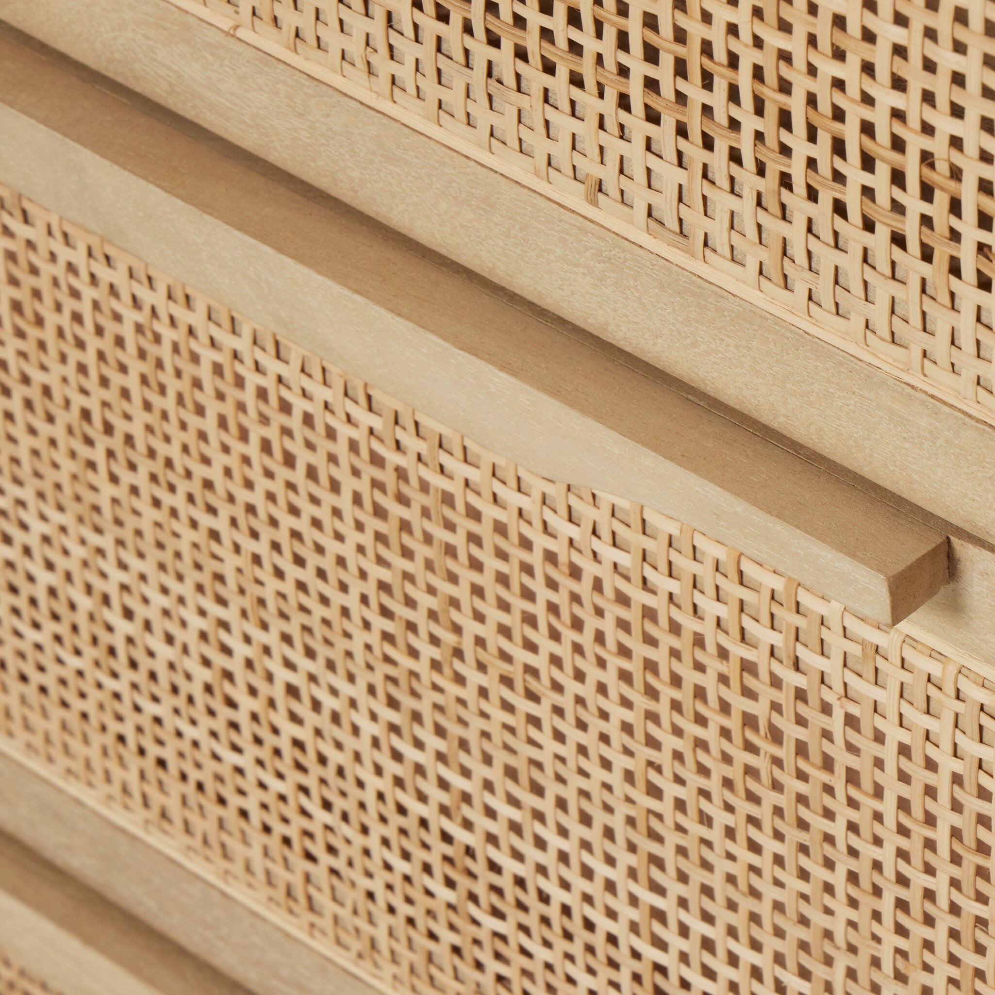 Sari 9 Drawer Dresser - Pure Salt