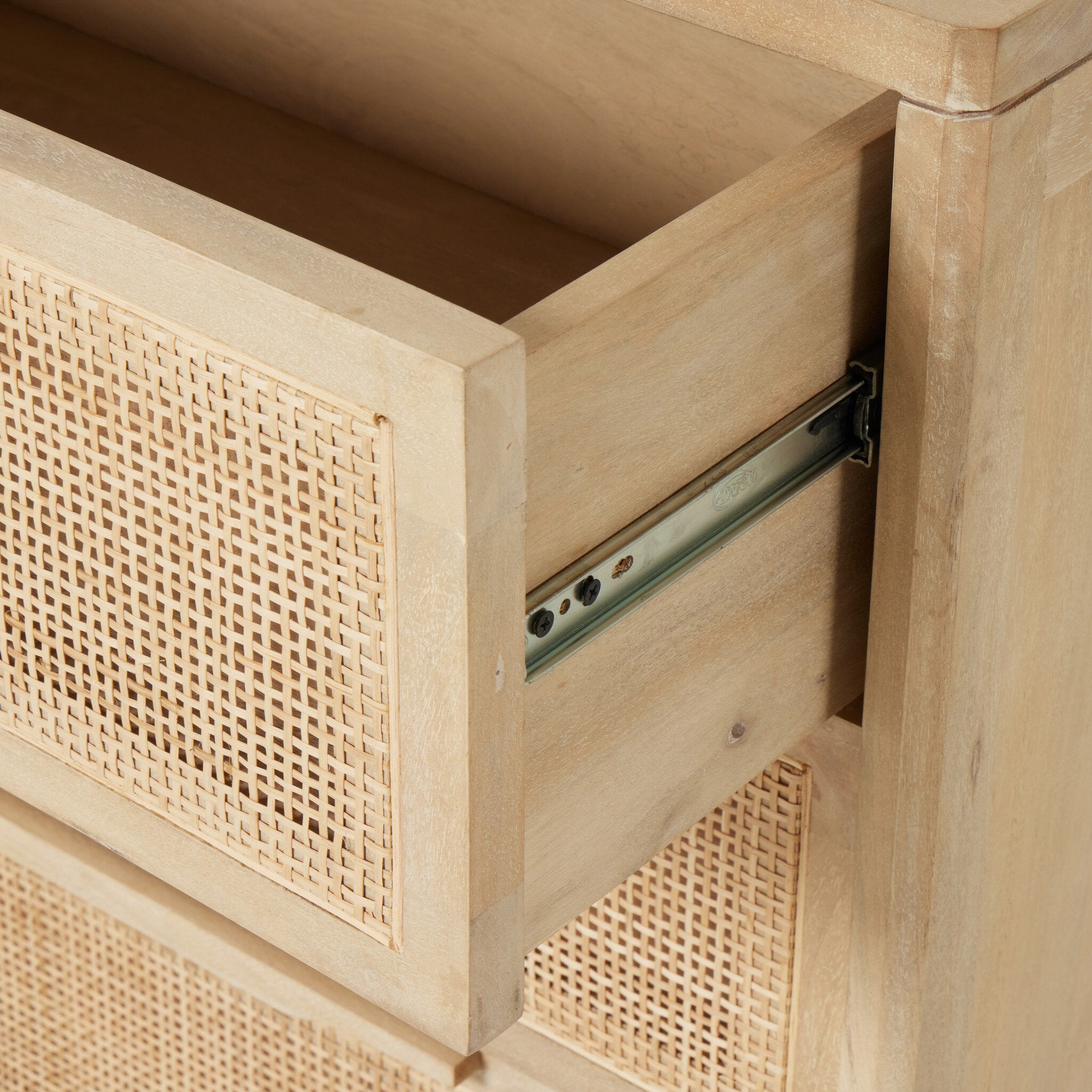 Sari 9 Drawer Dresser - Pure Salt