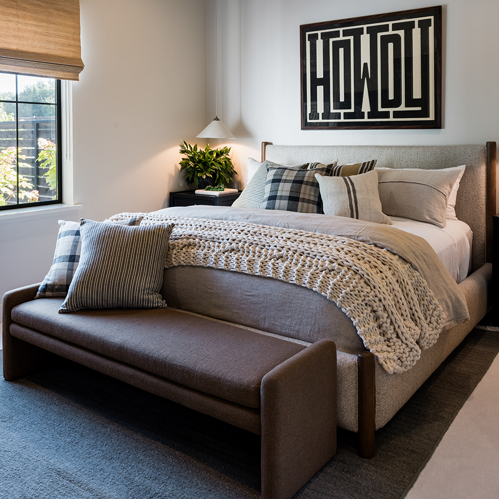 Bennen Bed