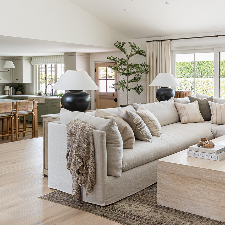 Casey Medium Table Lamp