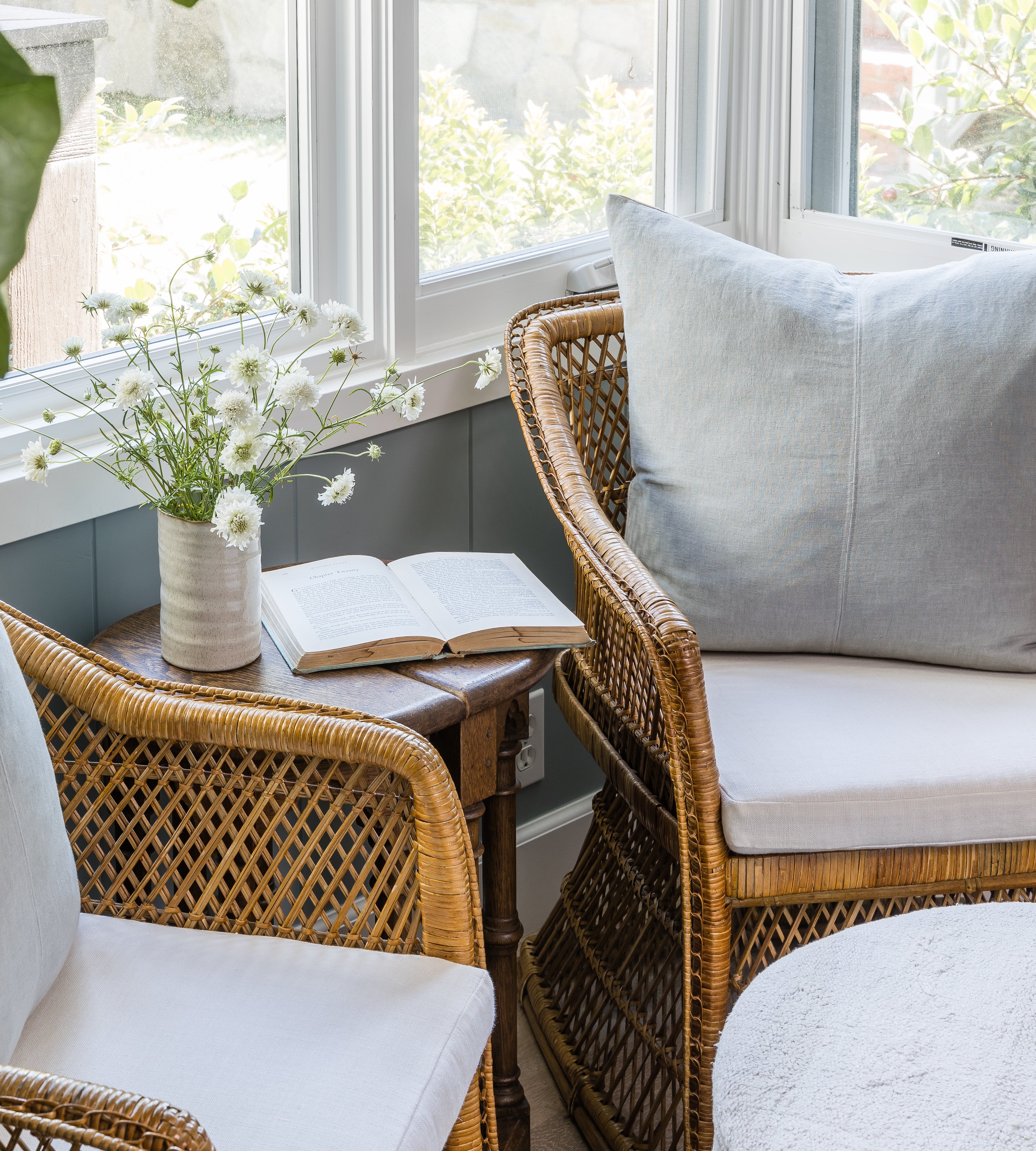 Laguna Beach- Pure Salt Interiors-Reading Area