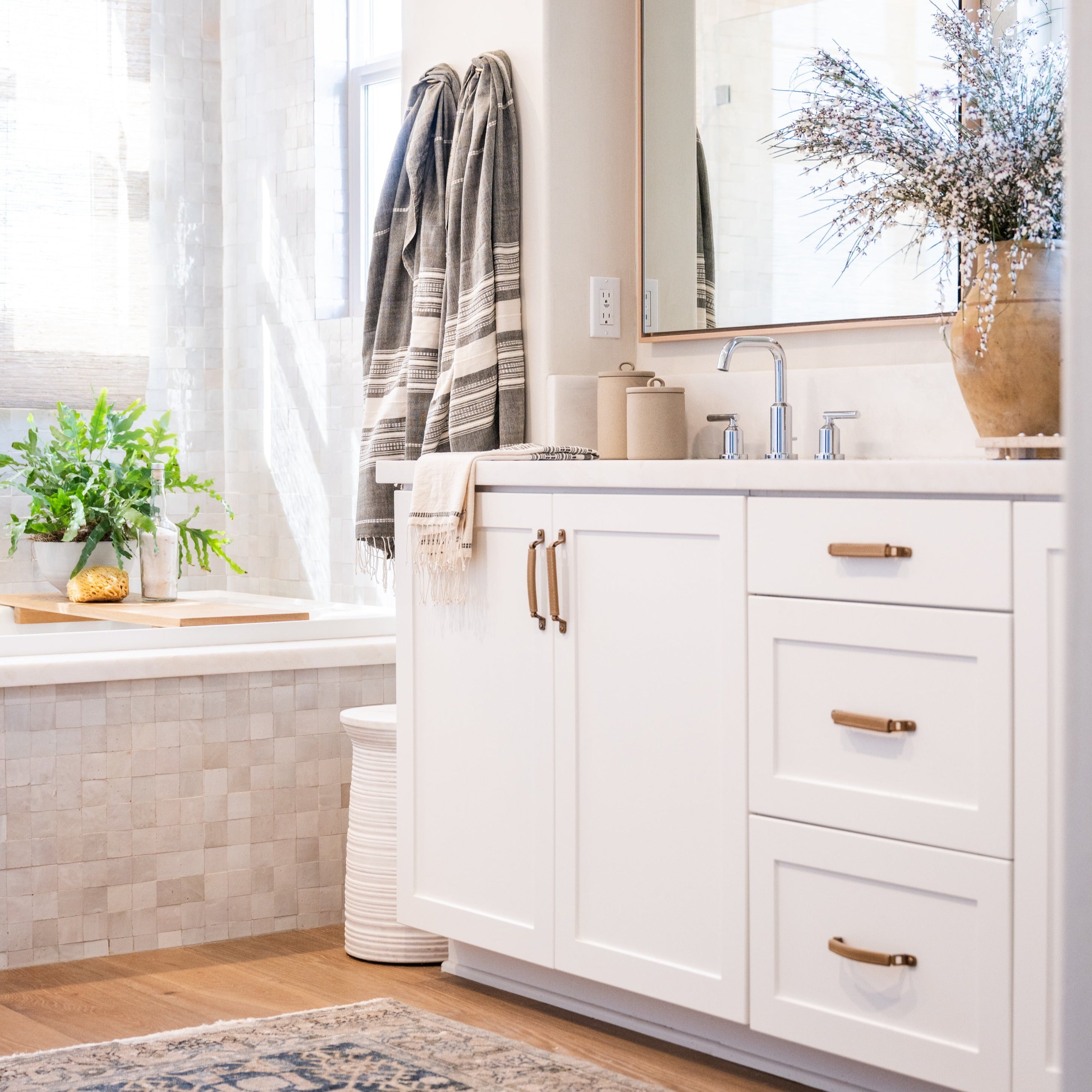 Santa Monica Pull - Pure Salt