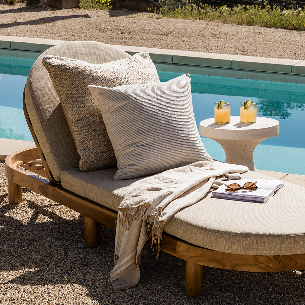 Tropez Indoor/Outdoor Pillow