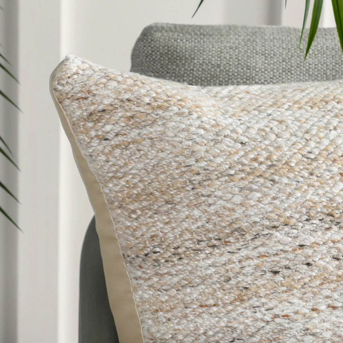 Sira Performance Pillow