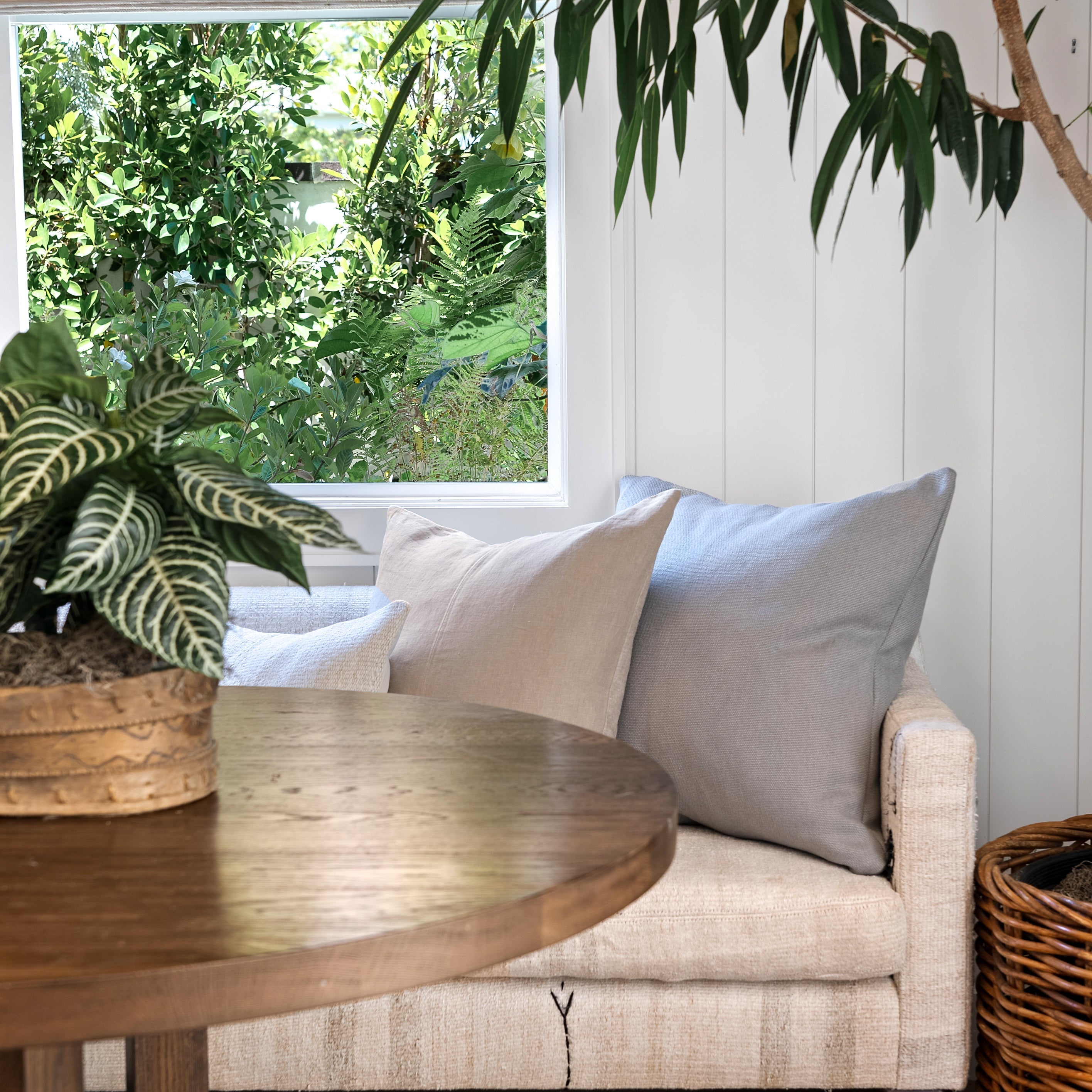 Bend Pillow - Pure Salt