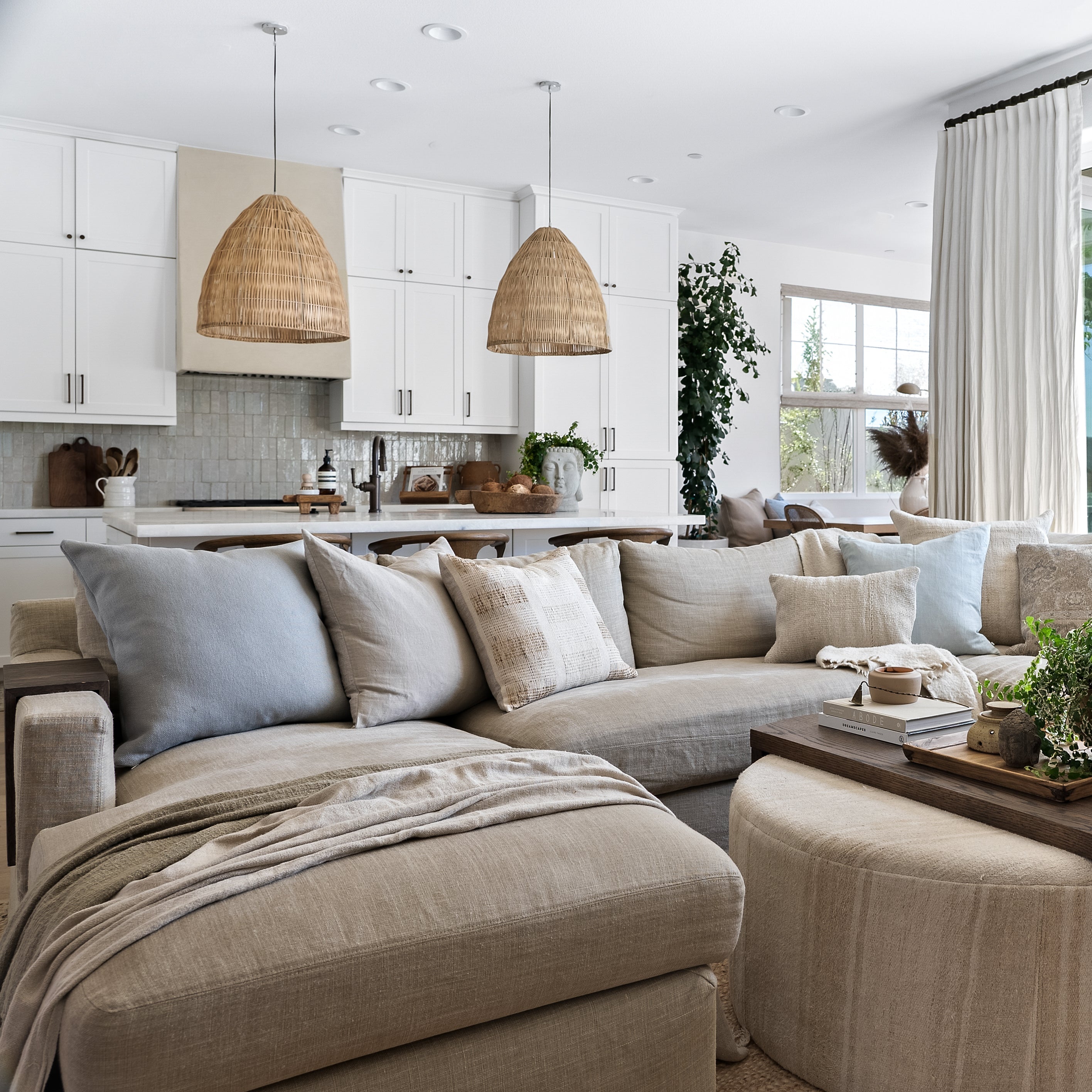 Bronx Pillow - Pure Salt