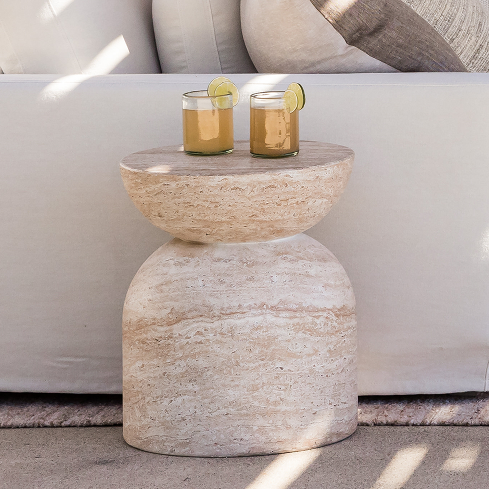 Caelor Outdoor Stool