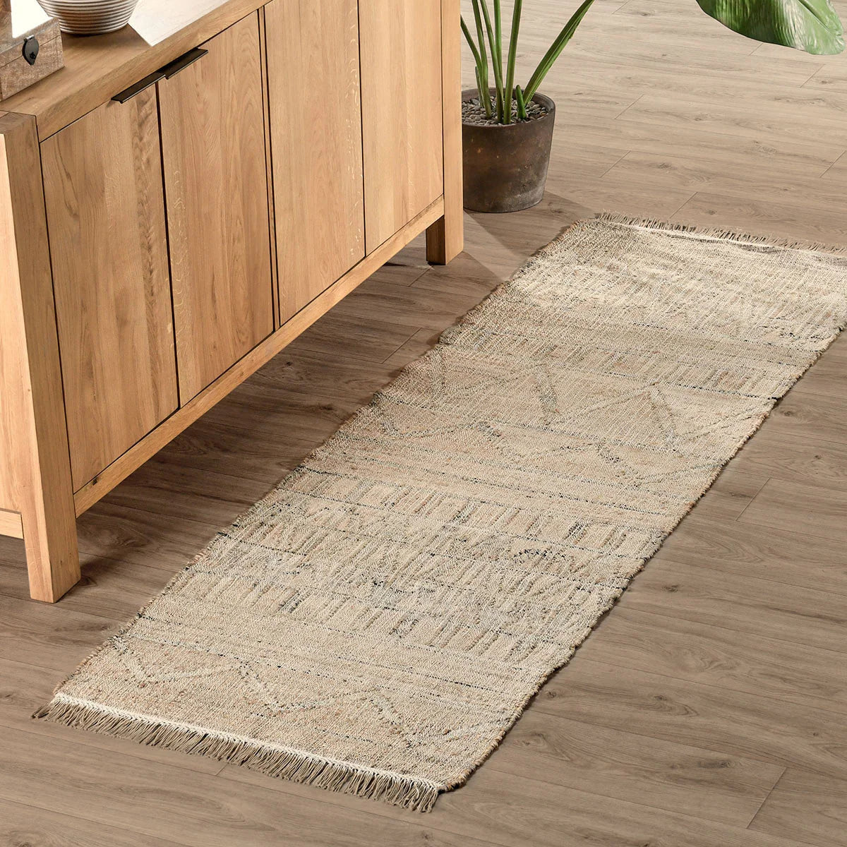 Kinsen Distressed Rug, Natural