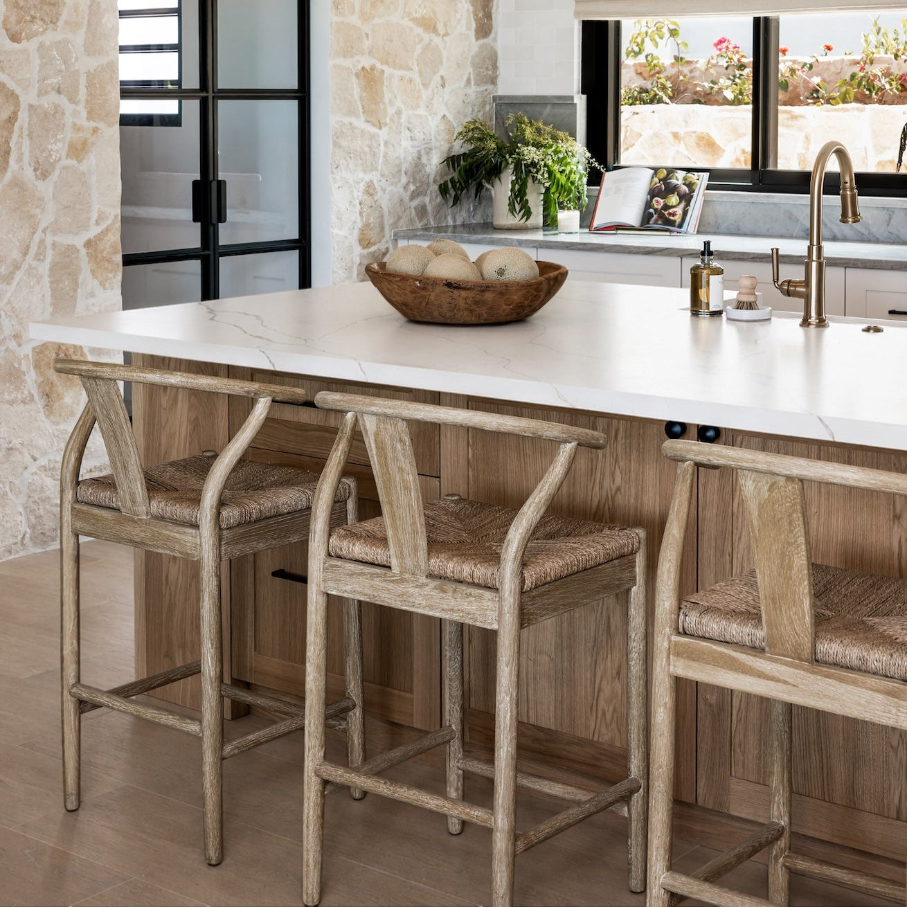 Maya Stool