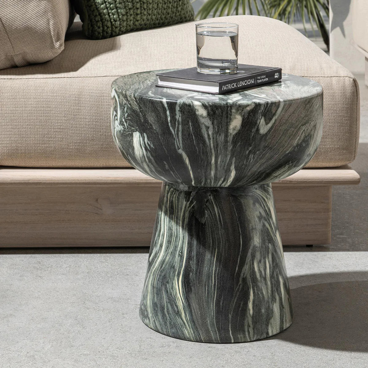 Orynne Outdoor Round Stool