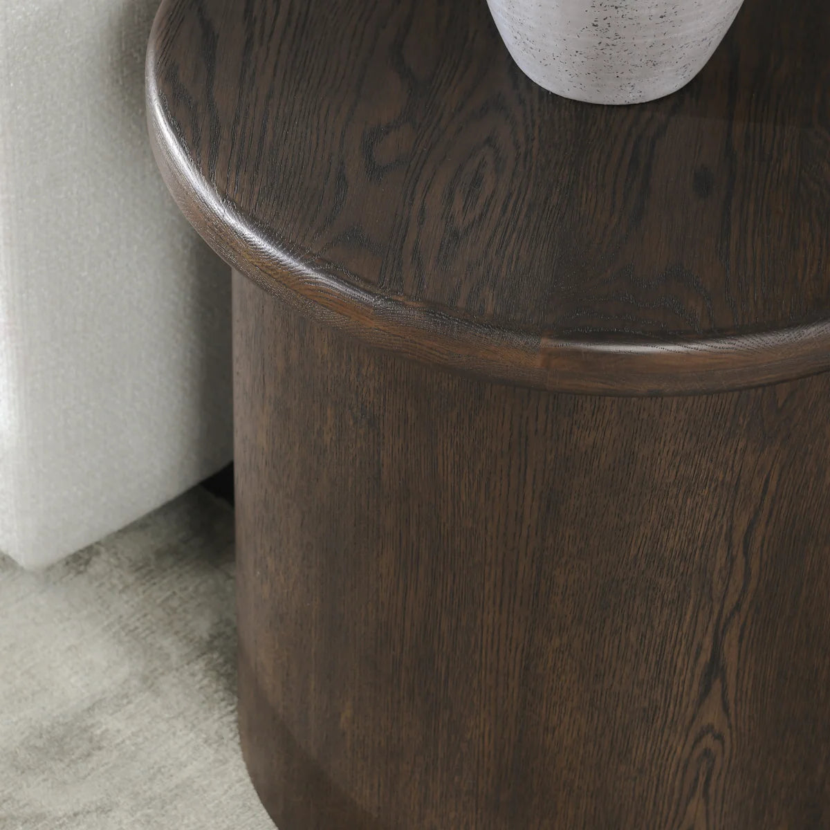 Runen 22" Round End Table